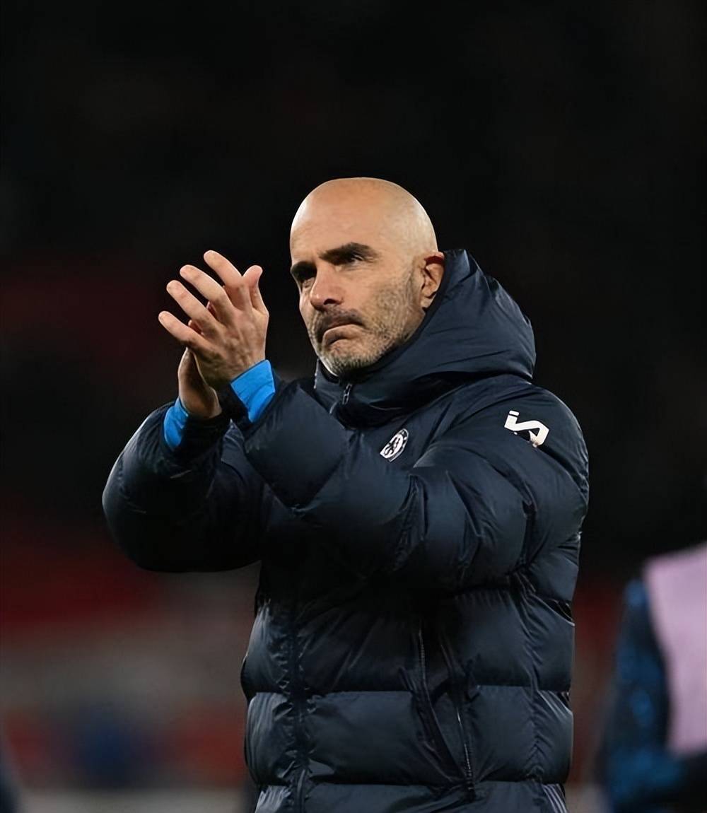 包含意甲赛程吃紧，切尔西今晨强势反弹，底气十足，资深球员宣示担当的词条